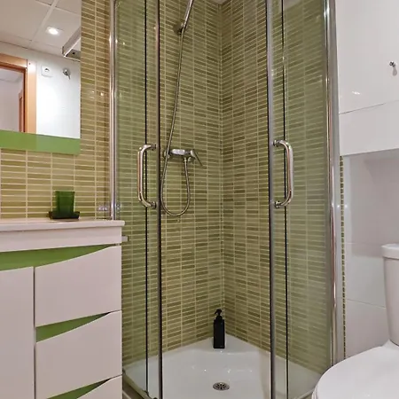 Skyline 12 2-bedroom In Torre Lugano * 베니돔