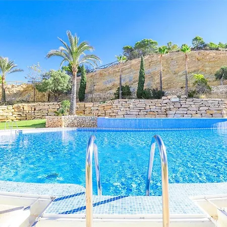 Appartement 2-bedroom In Torre Lúgano *