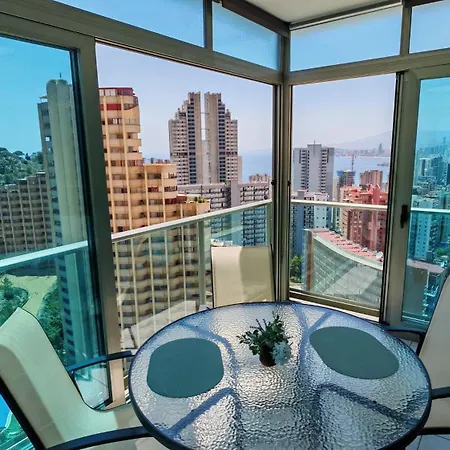 Appartement 2-bedroom In Torre Lúgano Benidorm